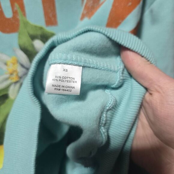 Threads of Luxx Lemon Biscottini Fleece Pullover - Picture 6 of 6